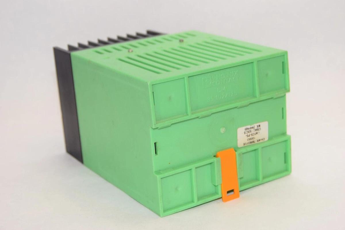 Used PHOENIX CONTACT CM 125-PS-120AC/5DC/5 120Vac 5Vdc 60Hz 5A Power Supply