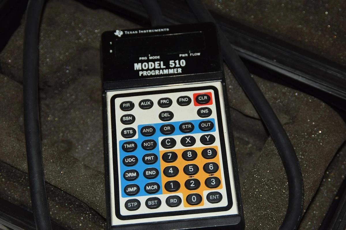 Used TEXAS INSTRUMENT 510-3103 2458740-0001 Model 510 Handheld Programmer