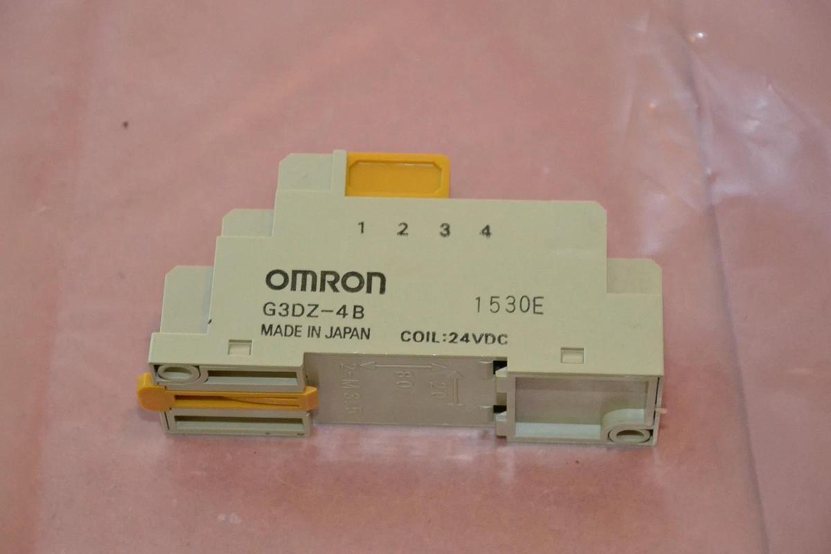 Used OMRON G3DZ-4B G3DZ 4B G3DZ4B RELAY 24VDC coil