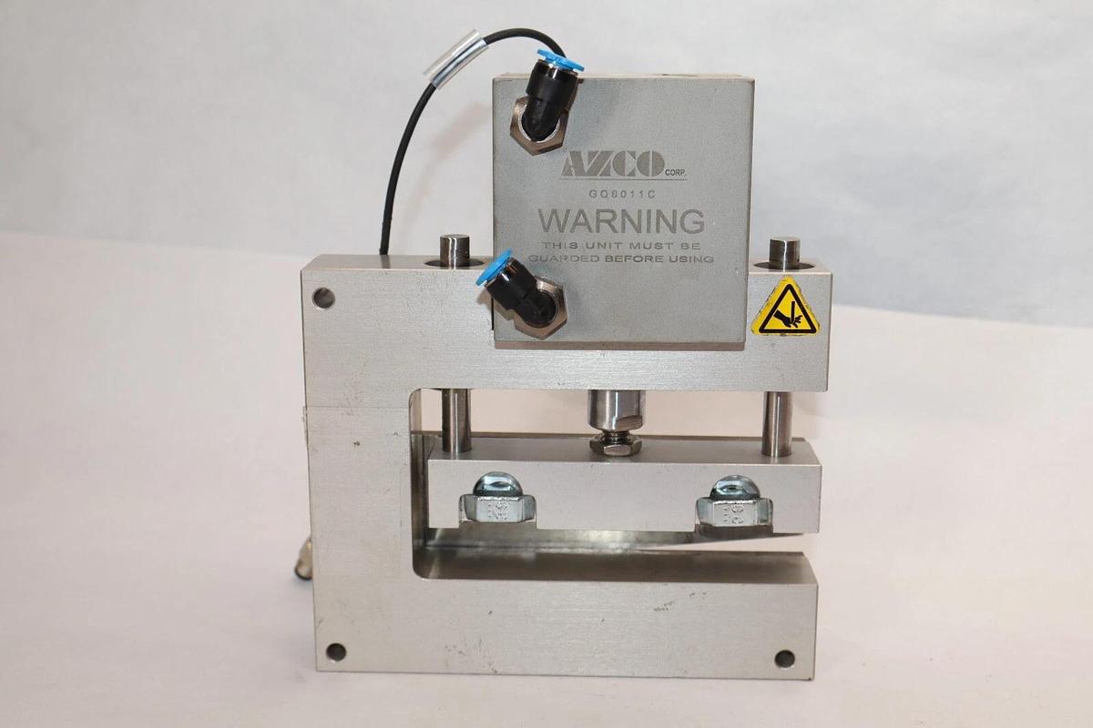 Used AZCO GO8011C , 2021000066 , 973-439-1428 Guillotine Knife Assembly