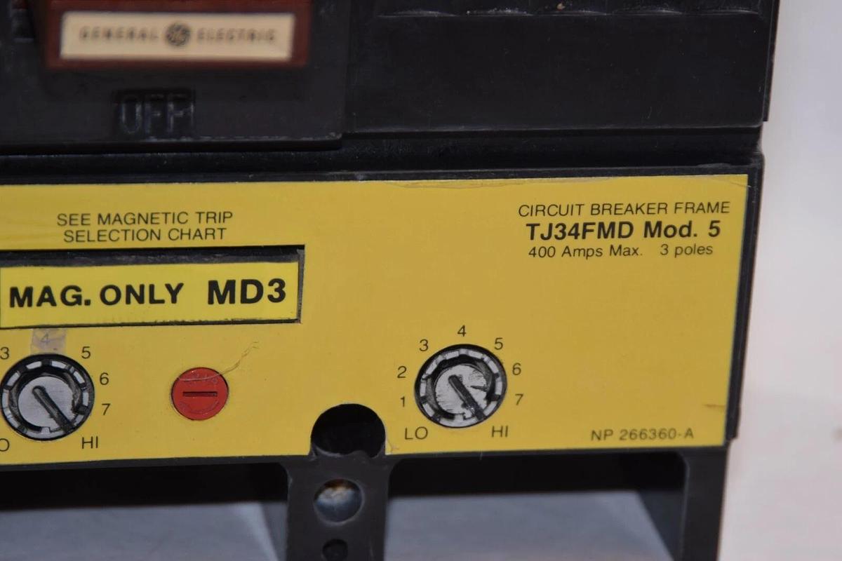 Used GE General Electric 400Amp FRAME 3 POLE Mine Duty Circuit Breaker TJ34FMD 400 A