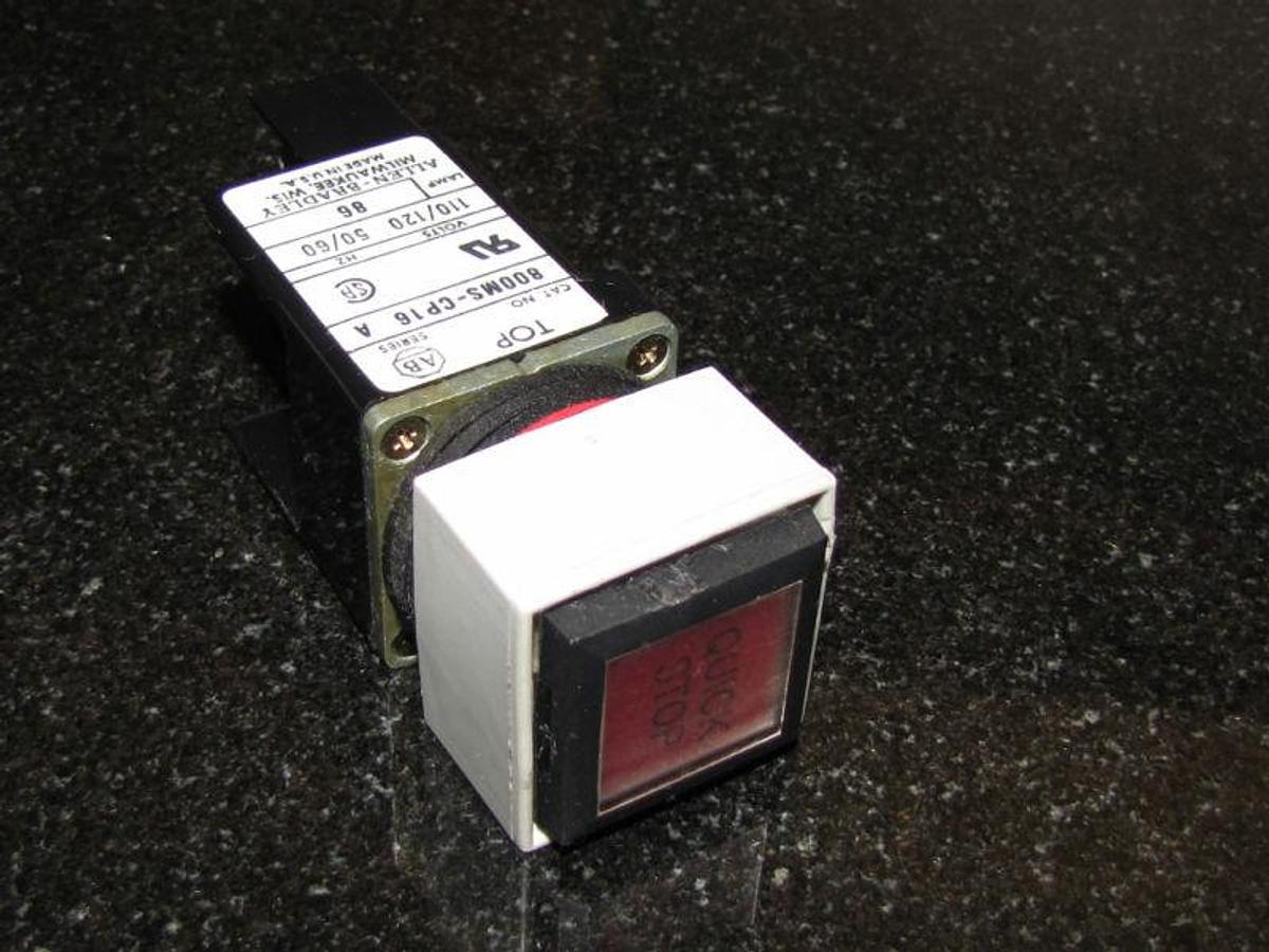 Used ALLEN BRADLEY 800MS-CP16 Red   800MSCP16  800ms