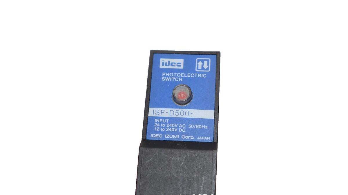 Idec Photoeletric Switch ISF-D500 ISFD500 12-240Vac (New)