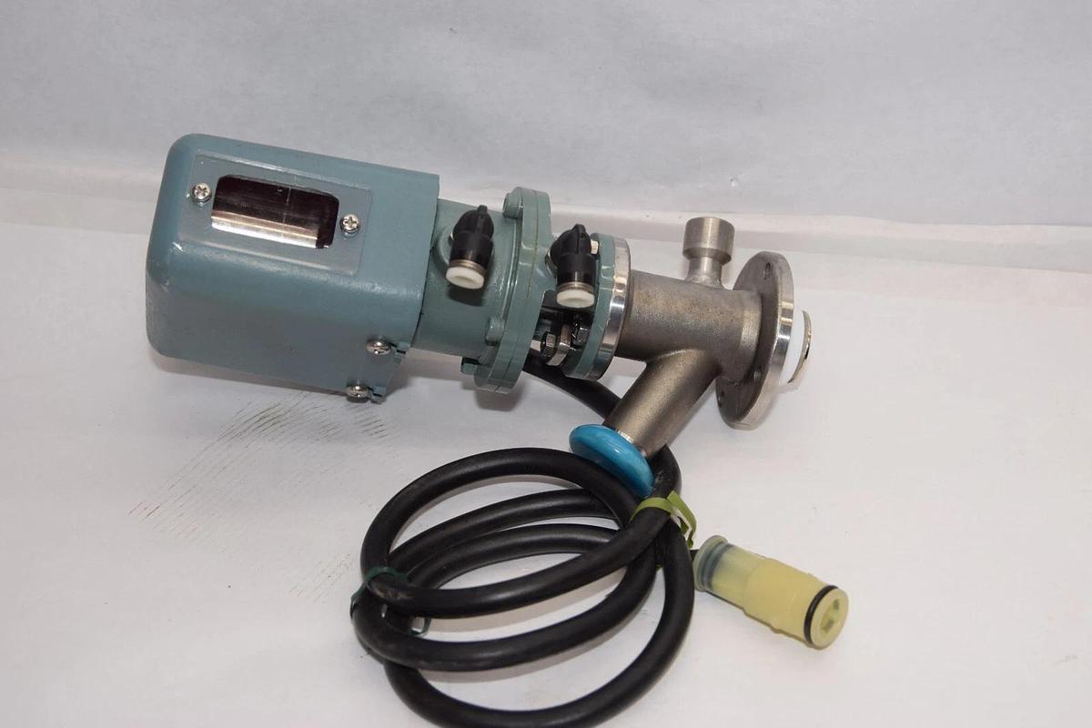 (NEW) AOKI CO. STS-NS1 10A Sanitary Stainless Steel SS Direction Control Valve