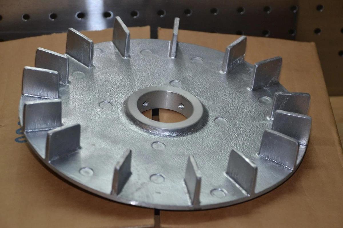 Used Daewoo Clark Fan d552393 916211 cl916211  FAN BLADE  FORKLIFT PARTS