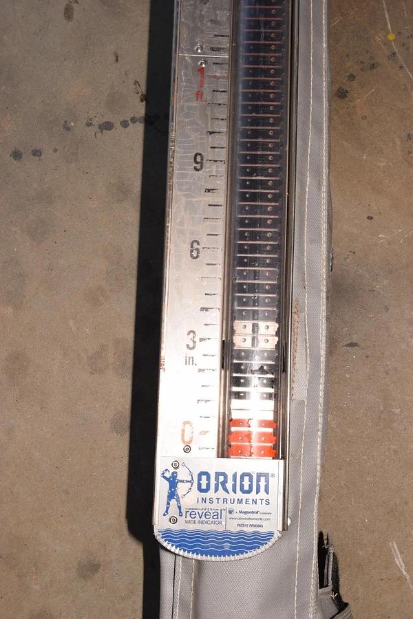 Used Orion Atlas Magnetic Level Indicator 6' Tank Gauge 1E1-AA1A-ACAA-111-NH1A12A-069