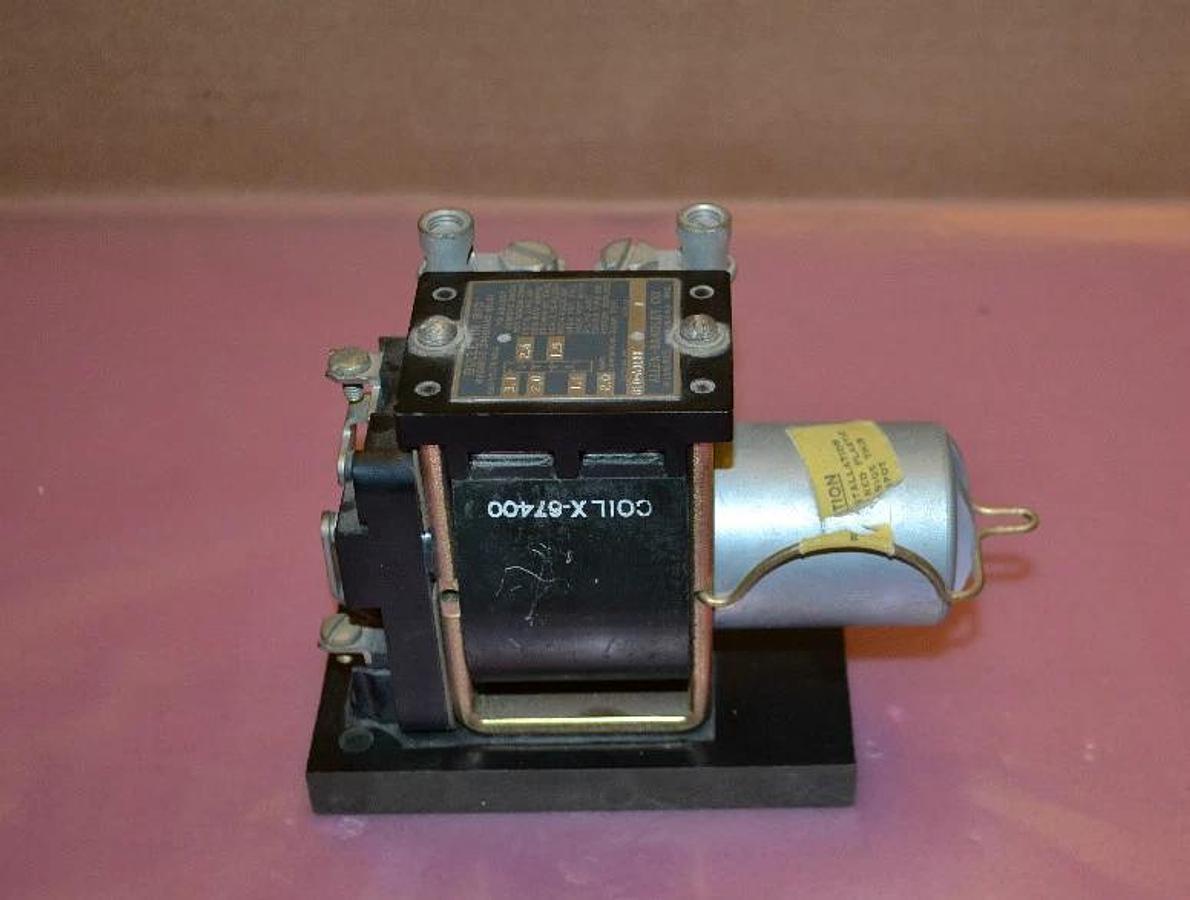 Used Allen Bradley Overload Relay 810-A01BB 810 A01BB 810A01BB 600V 600 V