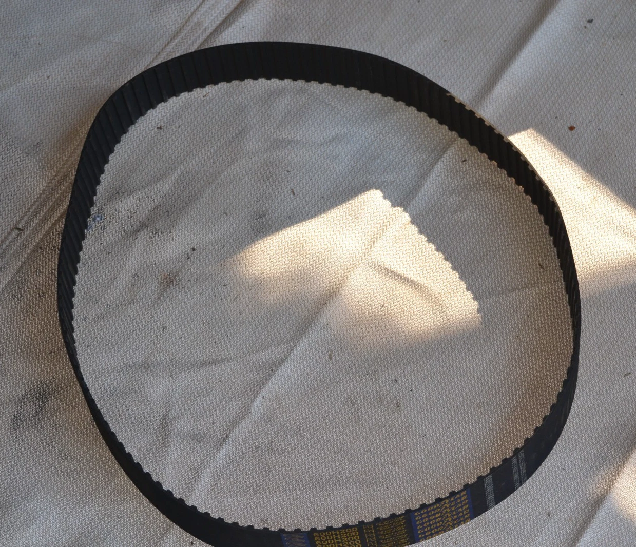 Goodyear Timing Belt 600H200600 H 200 2" wide Made in USA (NEW)