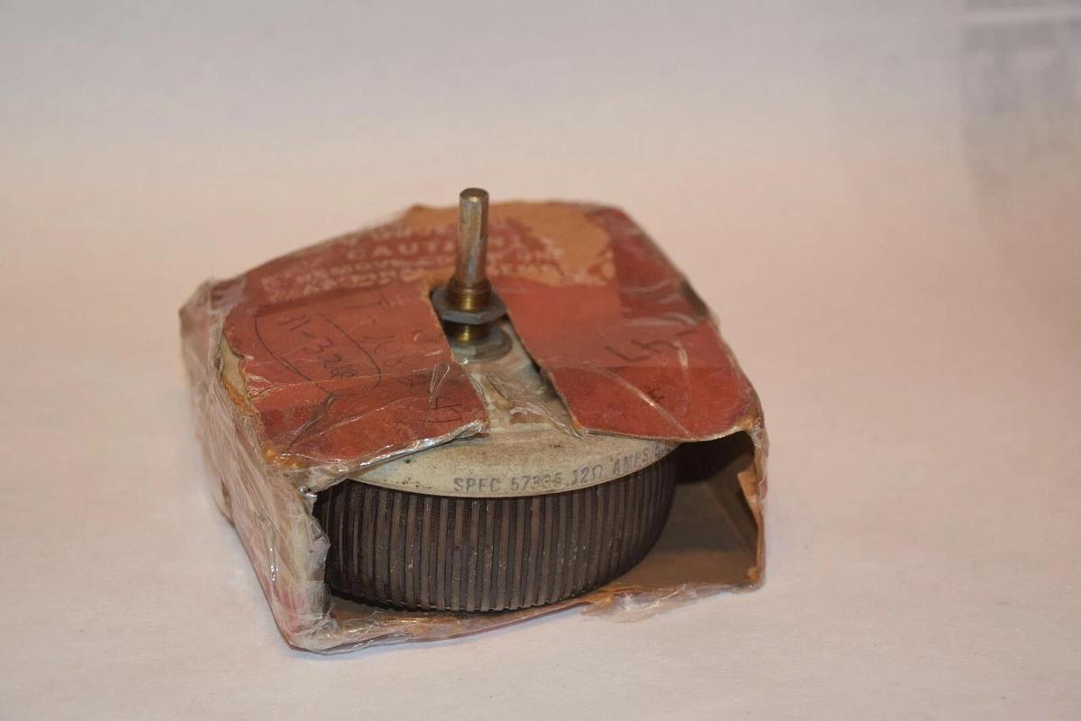 Used OHMITE SPEC 57335 SPEC57335 .12Ω 5.0AMP RHEOSTAT POTENTIOMETER