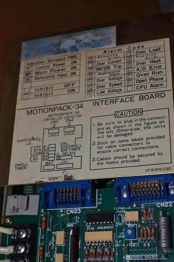 Used Yaskawa Drive ServoPack CACR-SR06TZ0SM CACR-SR06TZ6SM-E  .60kw .80HP