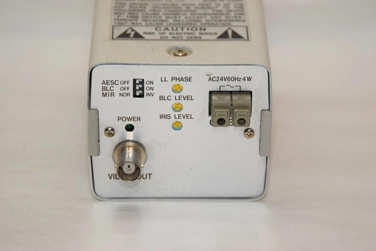 Used IKEGAMI / HAMILTON ICD-33 24V 60Hz 4W B/W CCD Security Camera