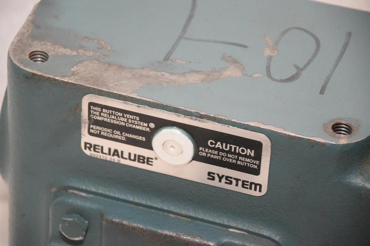 DODGE TIGEAR, Worm Gear Speed Reducer Q200Y010M140LK 10:1 ratio gear box (New)