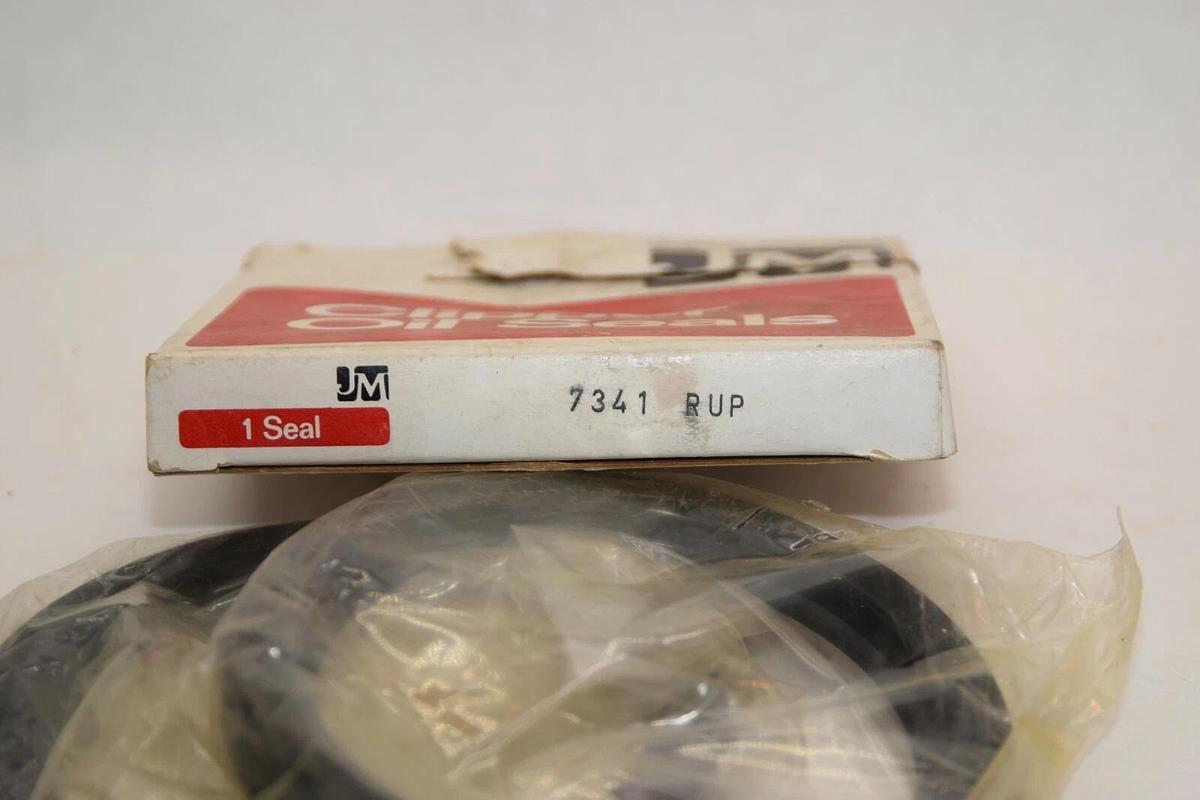 (NEW - Lot of 2) JM / JOHNS-MANVILL 7341 RUP 7341RUP Clipper Oil Seal