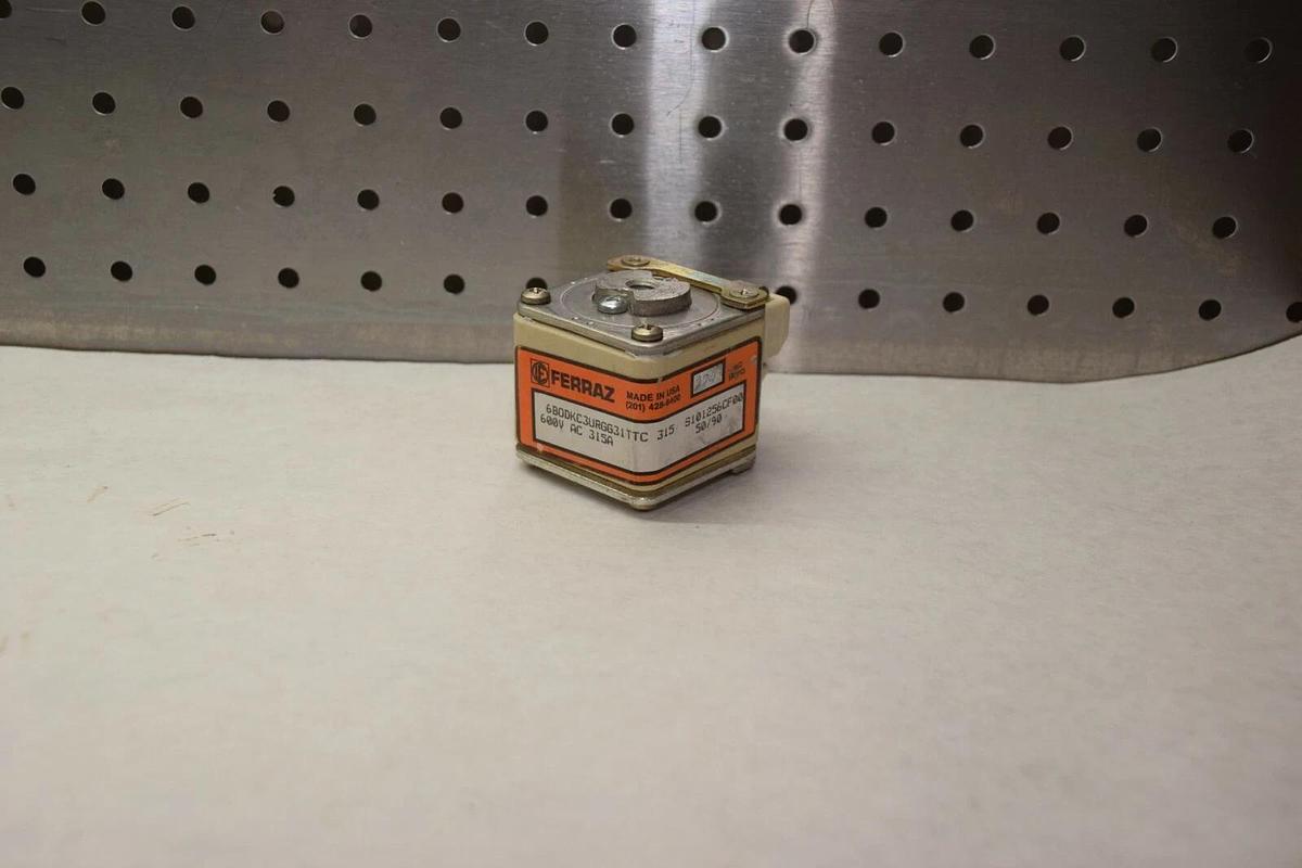 (NEW) FERRAZ 6BODKC3URGG31TTC 6BOK C3URGG31TTC 600V AC 315A FUSE