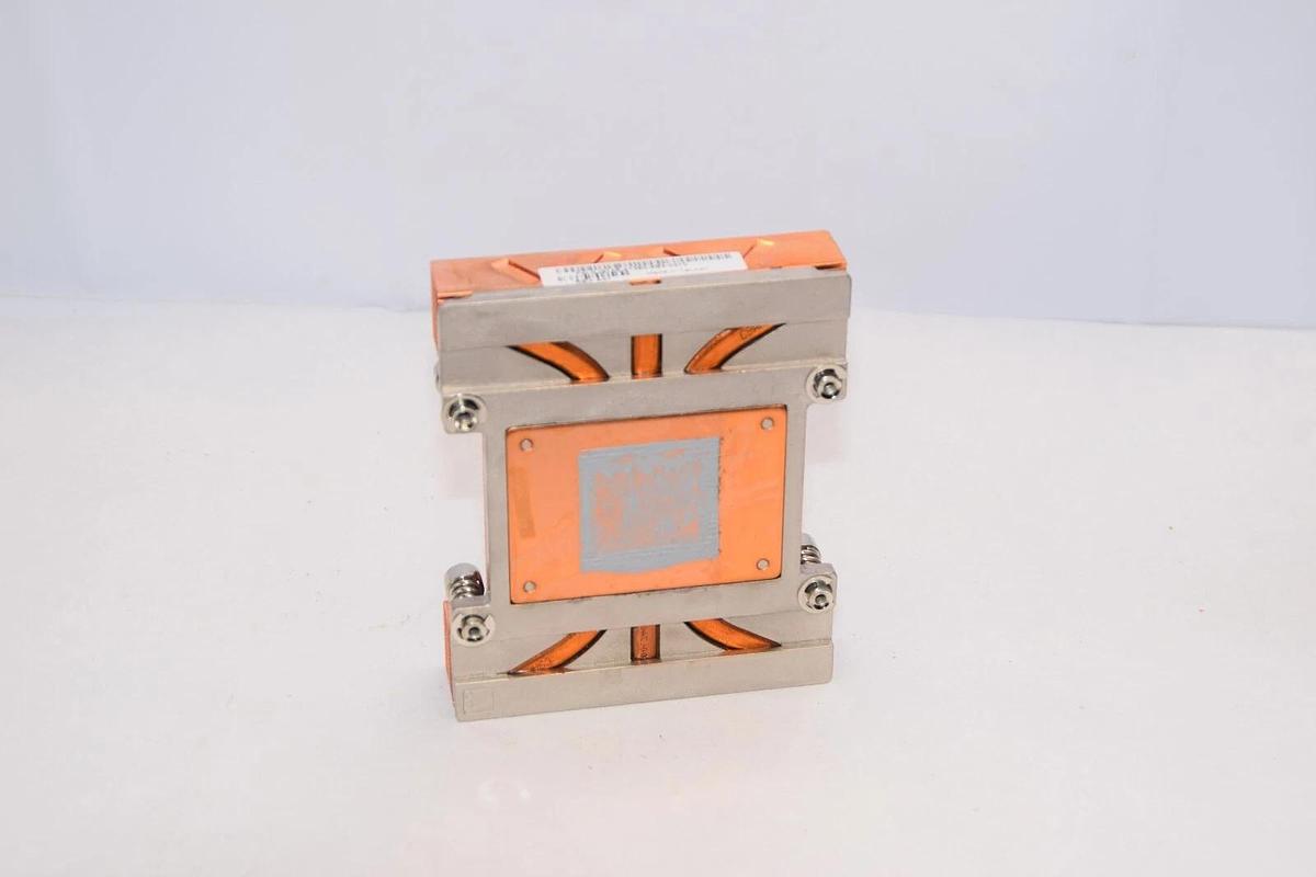 Used DELL CN-0J9145-72449-9CA-1500 , TW-0J9145-41360-9B3-0210 Copper Heat Sink