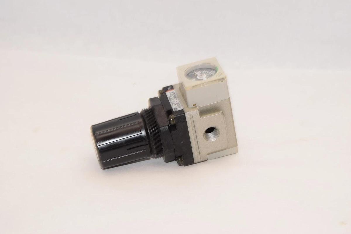 (NEW) SMC NAR2001-N01P 0.05-0.85MPa Pneumatic Regulator