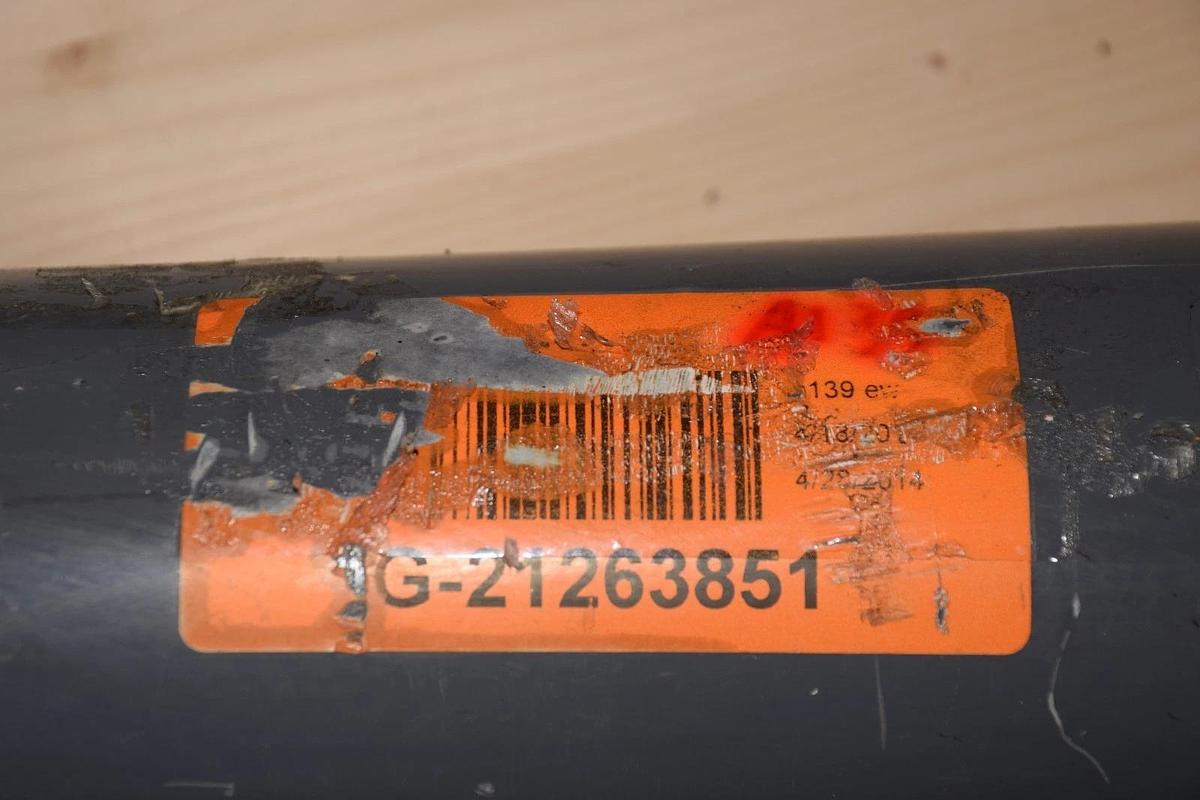 Wirtgen Group Hydraulic Cylinder 198391 G-2163851 23" stroke  34" long 1-1/2" R