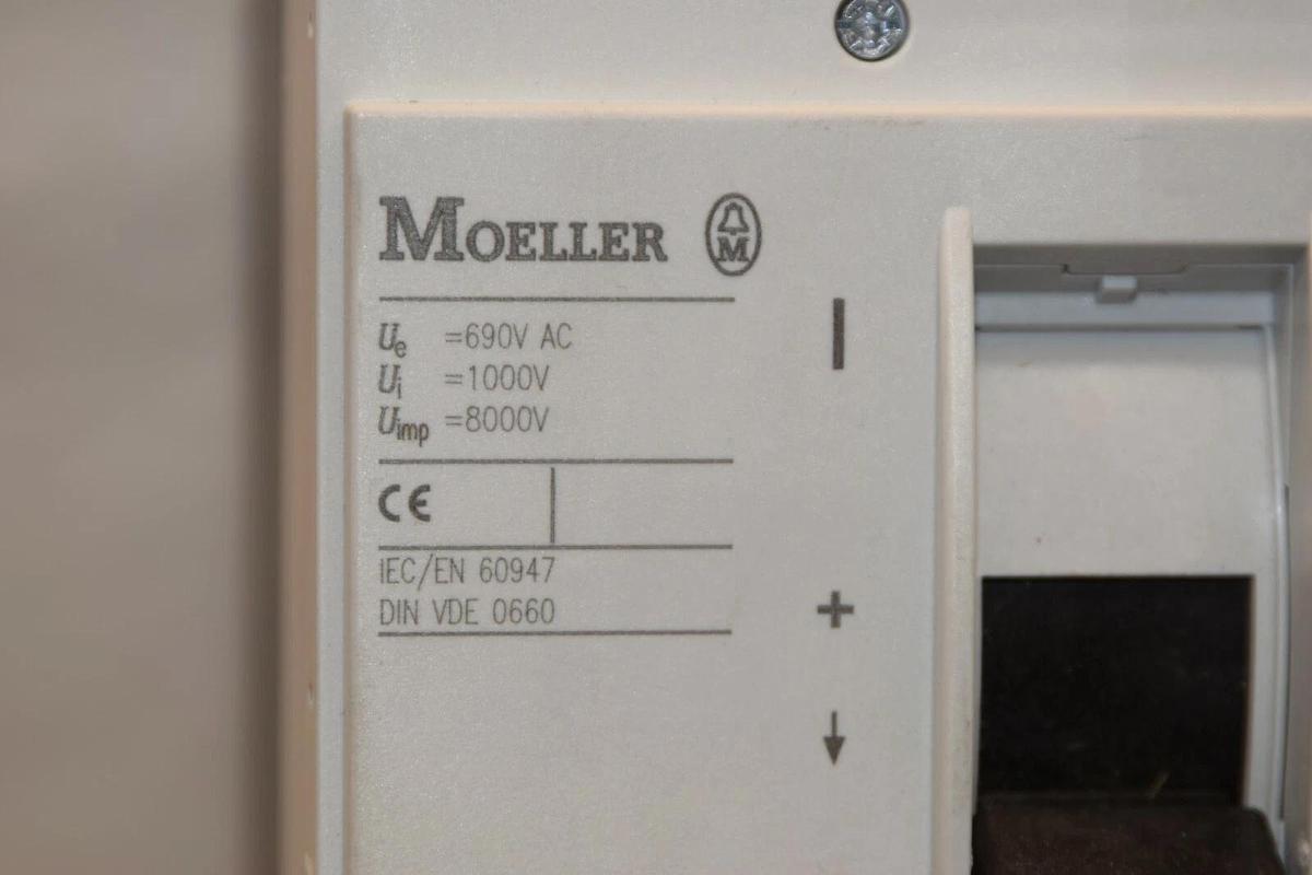 Klockner Moeller NS3-400-NA Molded Case Switch  400A 400 Amp
