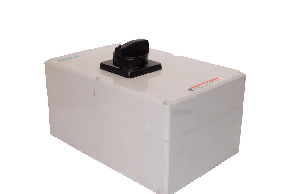 Siemens Enclosed Rotary Disconnect Switch Controller HNF3060CJ 60A 3P 60 Amp NEW