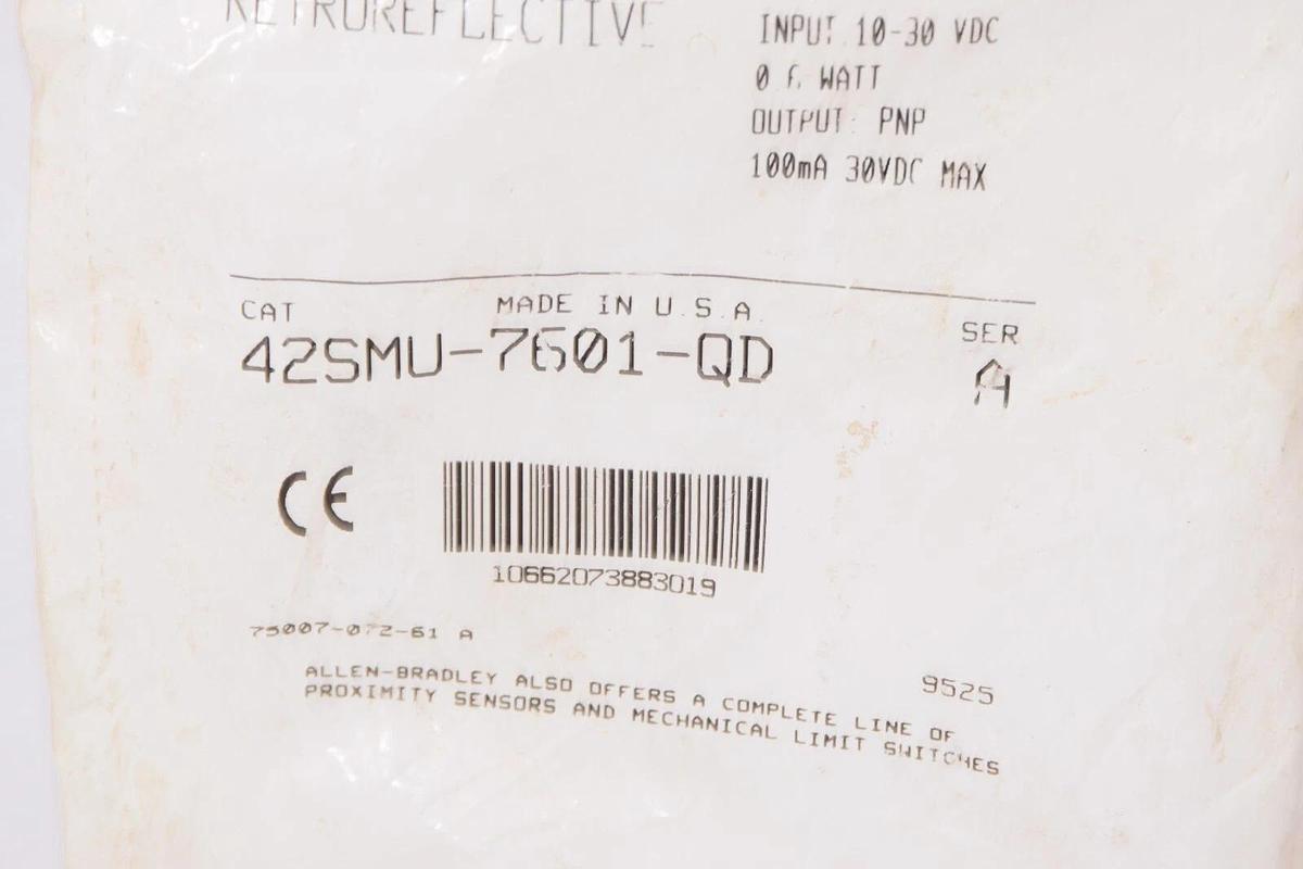 (NEW) ALLEN BRADLEY 42SMU-7601-QD Series A 0.6W 100mA Mini Photoelectric Sensor