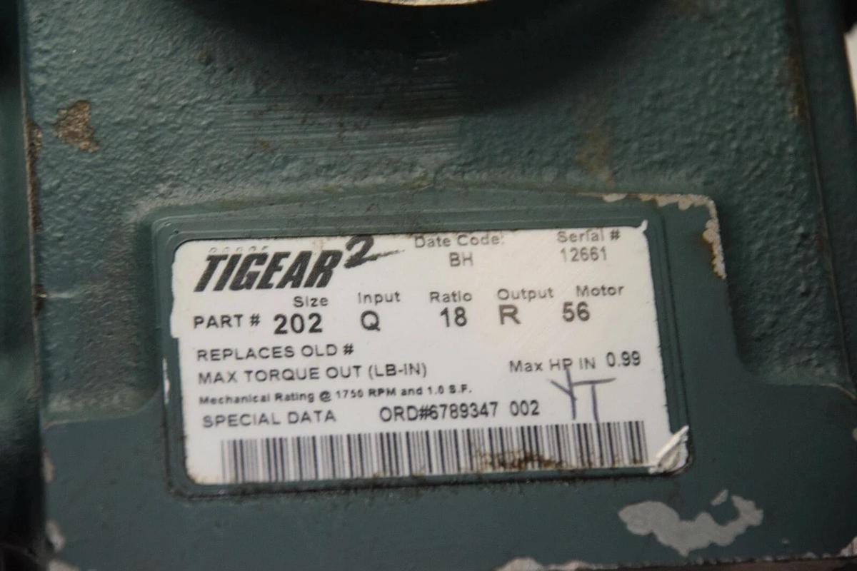 Used DODGE TIGEAR Worm Gear Speed Reducer Gear Box 202Q18R56 18:1 ratio