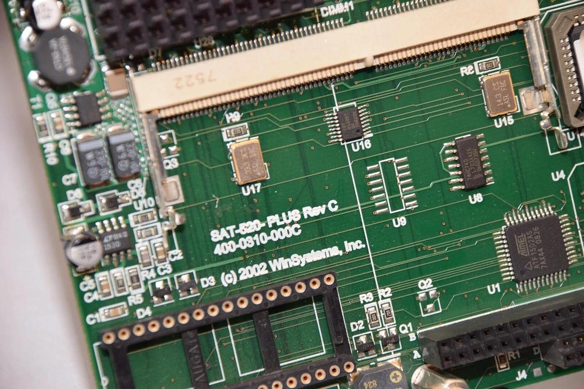 Used WINSYSTEMS SAT-520-PLUS Rev C , 400-0310-000C Circuit Board W 64MB Memory Board