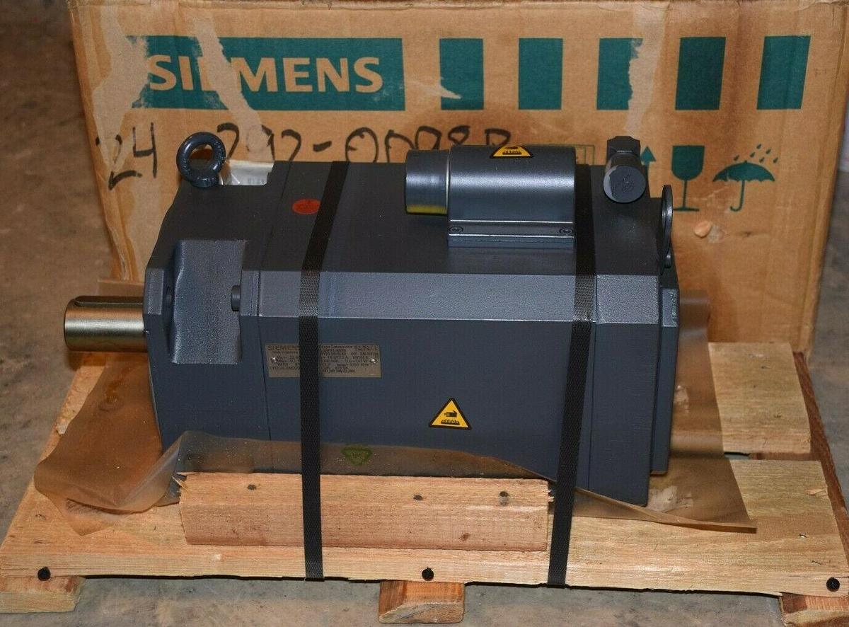 (New) SIEMENS 1FT6102-8AF71-4AB0  27/Nm Brushless Servo Motor