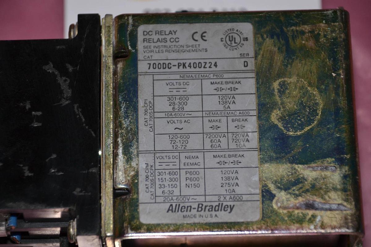 Used ALLEN BRADLEY DC RELAY BUL. 700DC TYPE PK 700DC-PK400Z24 700DC PK400Z24