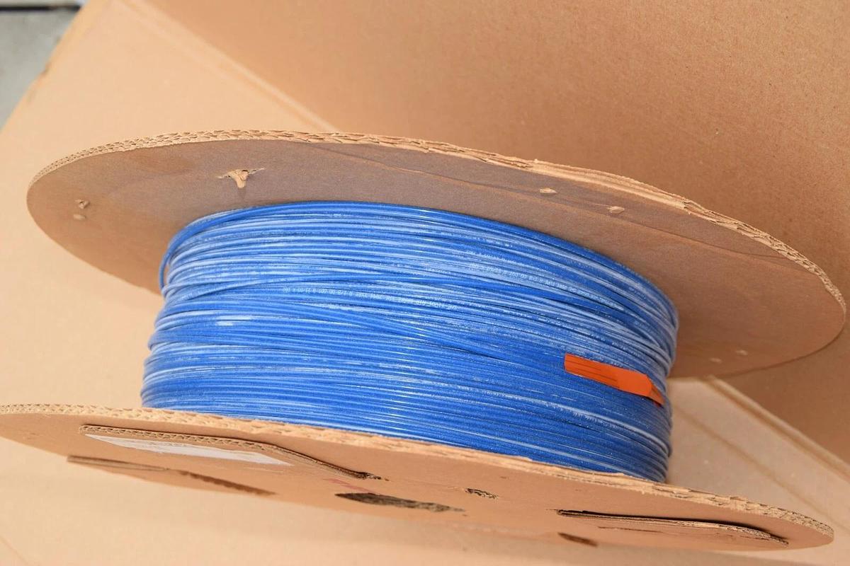 (NEW) SMC TIV 01BU-305 TIV01BU-305 Air Brake Tubing