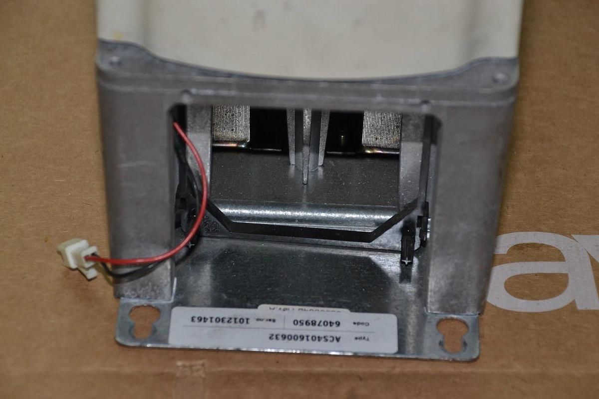 Used ABB DRIVE ACS401600632 380 - 480V ACS401600632