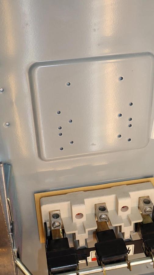 Used SIEMENS I-T-E Enclosed Switch NF353 Ser A 100A 100 Amp 600Vac 3 Phase Heavy Duty