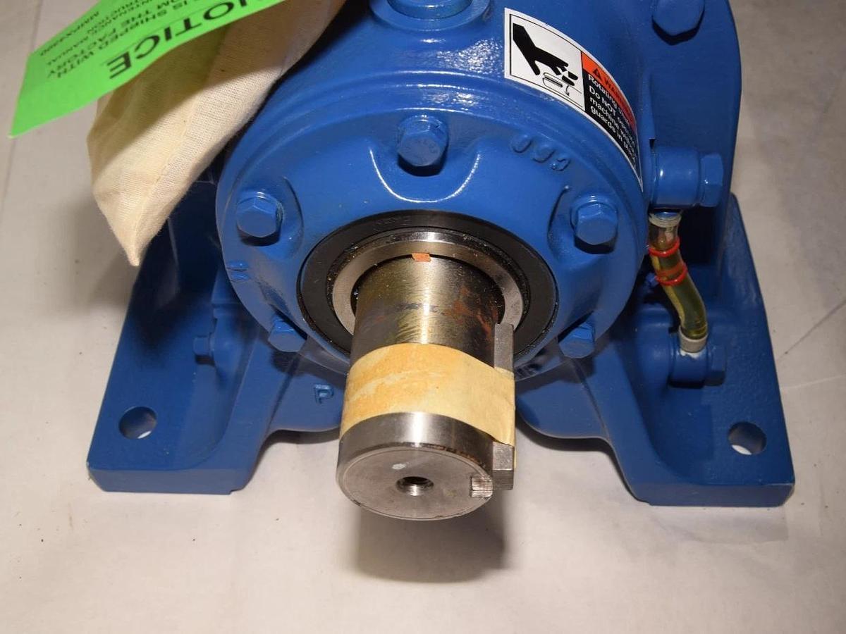 SUMITOMO CHHXS-6135Y-43 PA225047 43:1 1750RPM 5.06hp Speed Gear Reducer (NEW)