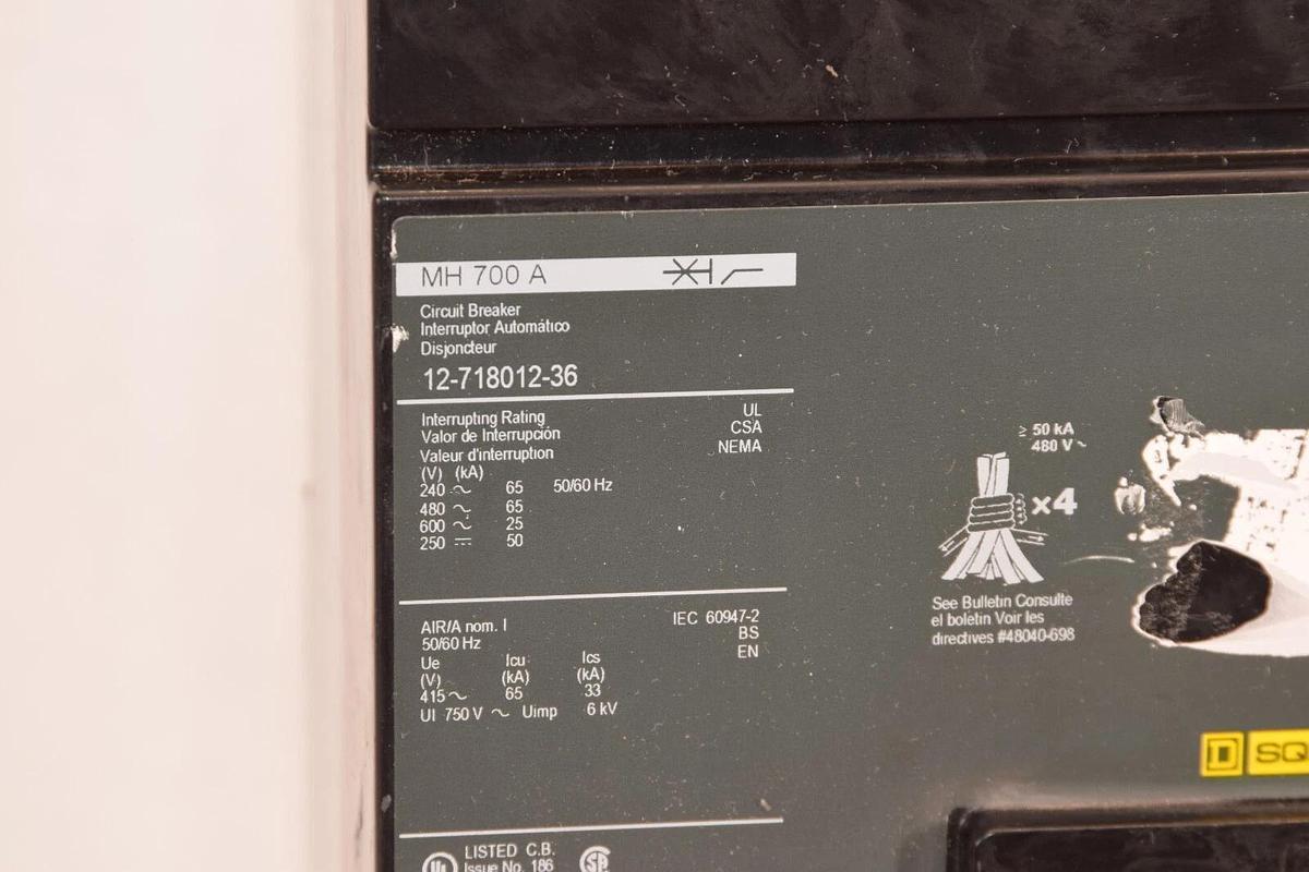 Used SQUARE D MH 700A MH700A 12-718012-36 700 Amp 3P Circuit Breaker