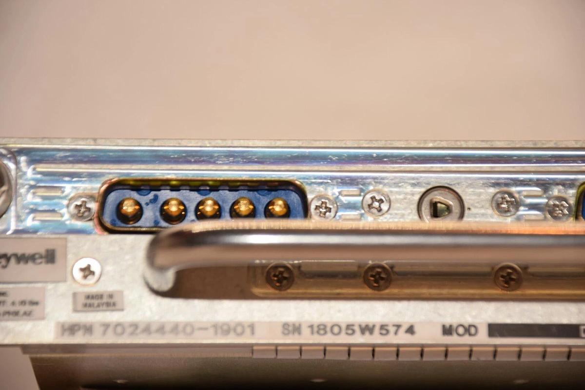 Used HONEYWELL HPM 7024440-1901 MAU Power Supply Module