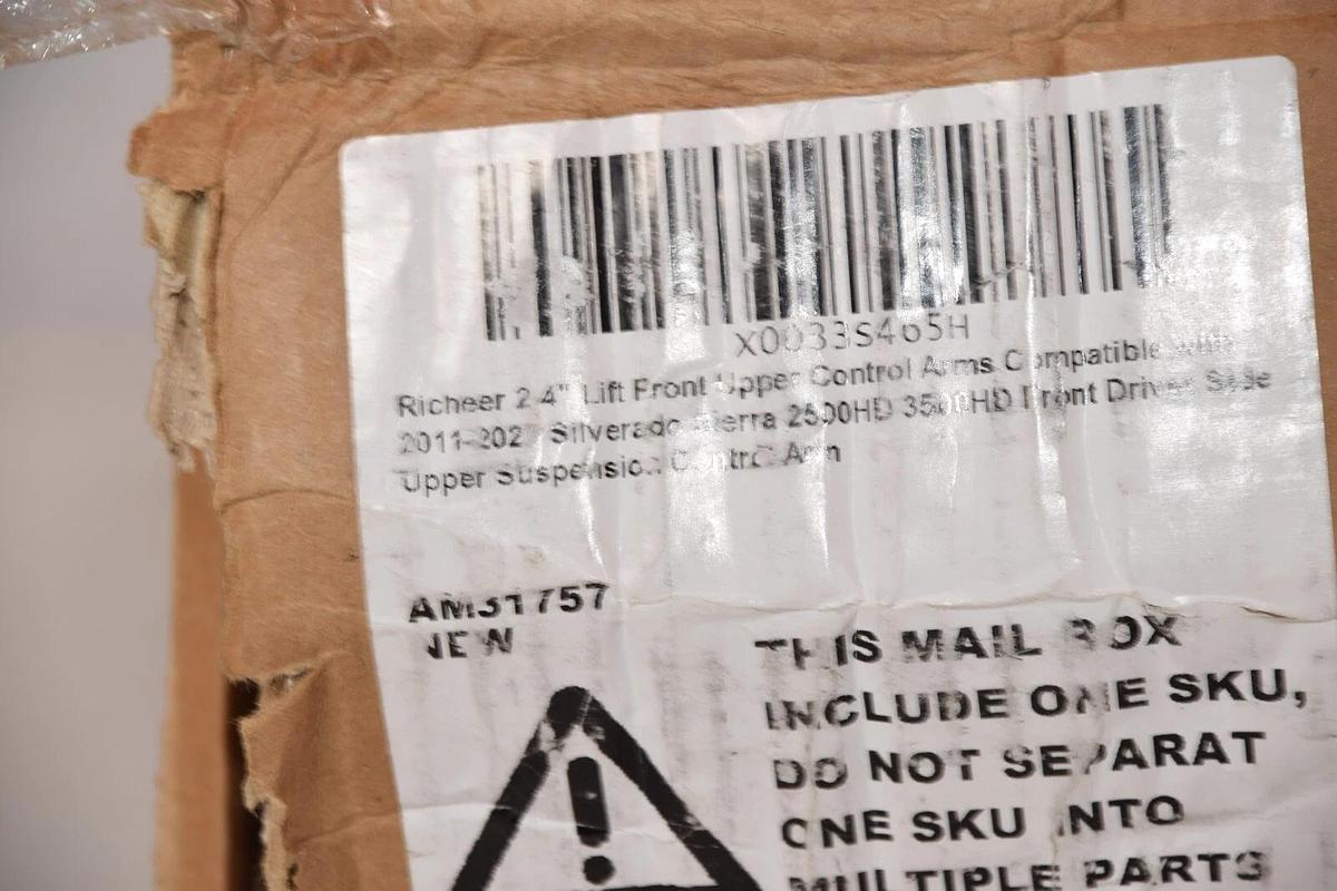 RICHEER 2-4" Lift Front Upper Control Arms 11-22 Silverado Sierra 2500HD 3500HD