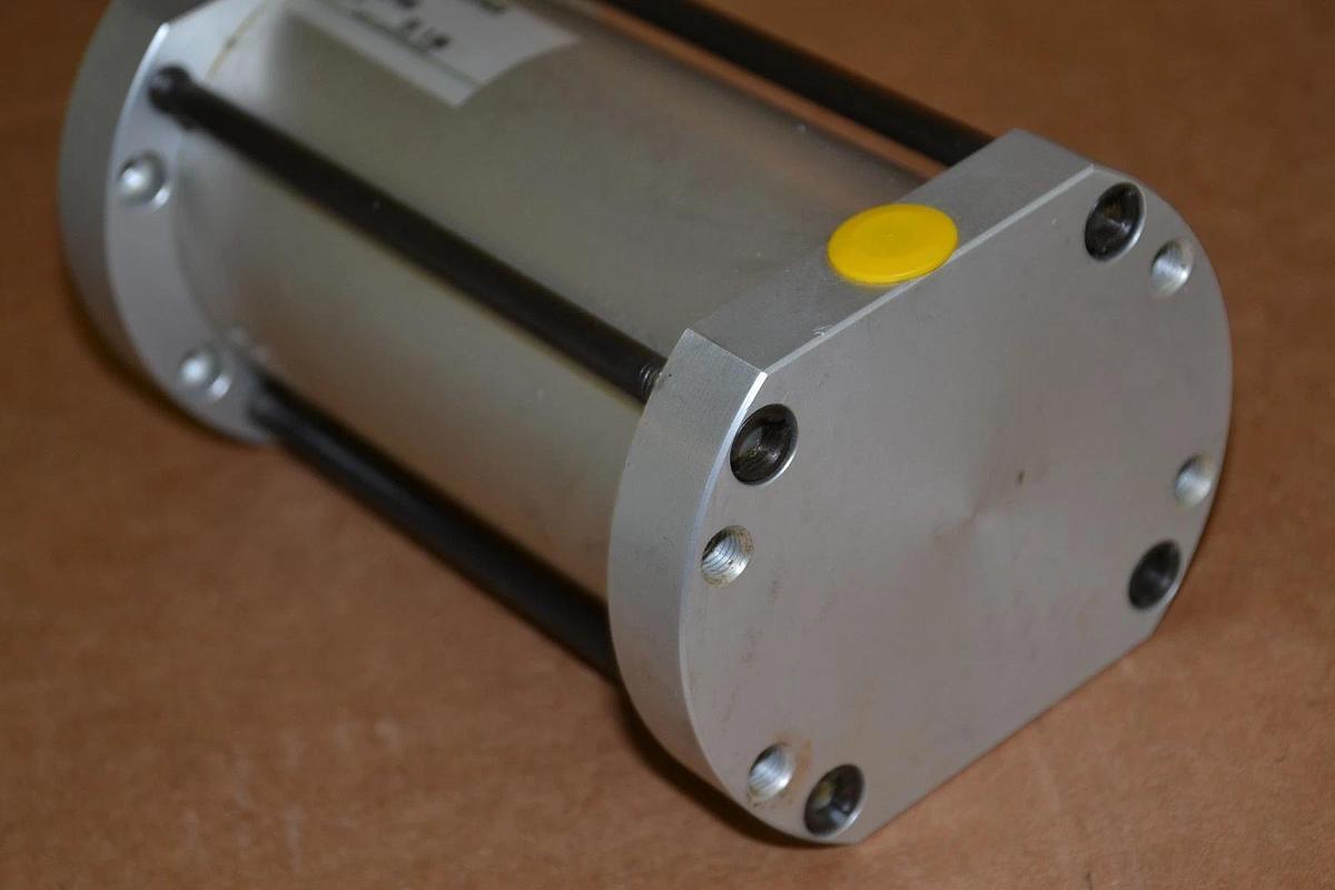 Numatics Cylinder VB-652693-1  VB6526931 X0CN-05A20-AAA0 Bore 3 Stroke 5 NEW