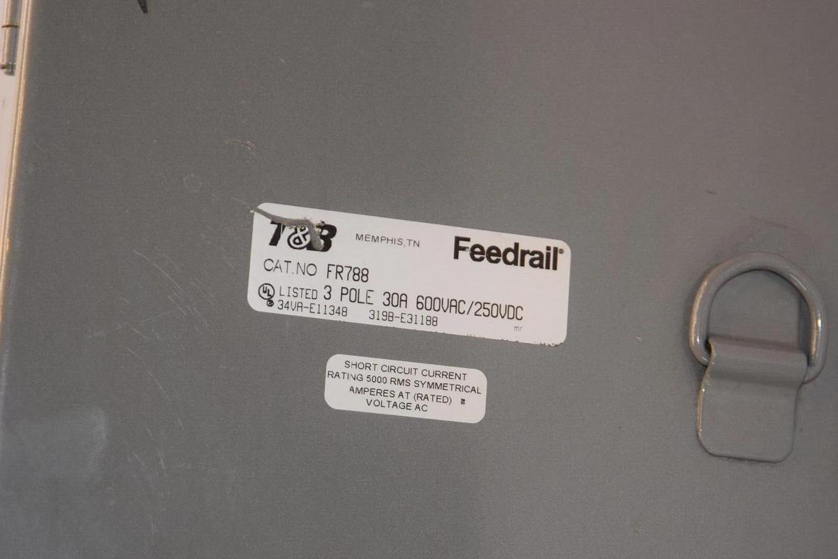 (NEW) T&B FR788 34VA-E11348 3198-E31188 3P 30A 600Vac 250Vdc Feedrail