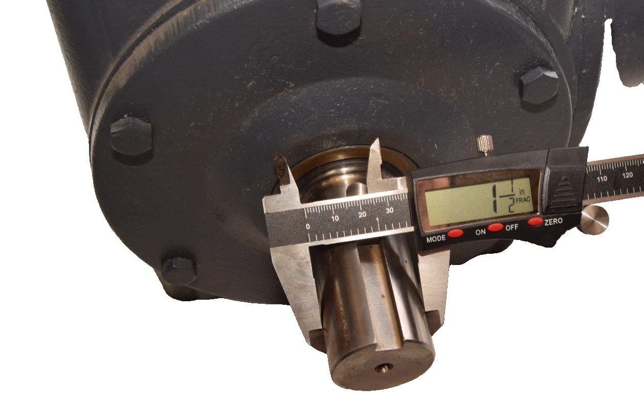 Hub City Gear Box Speed Reducer 0220-59303 800 1:1 D,E USA (NEW)