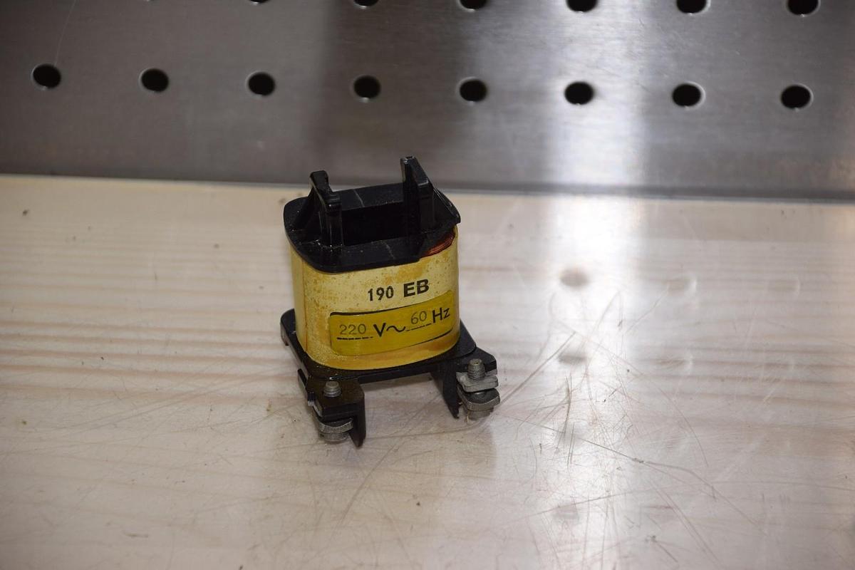 Telemecanique Coil 190 EB 190EB 220V New NOS