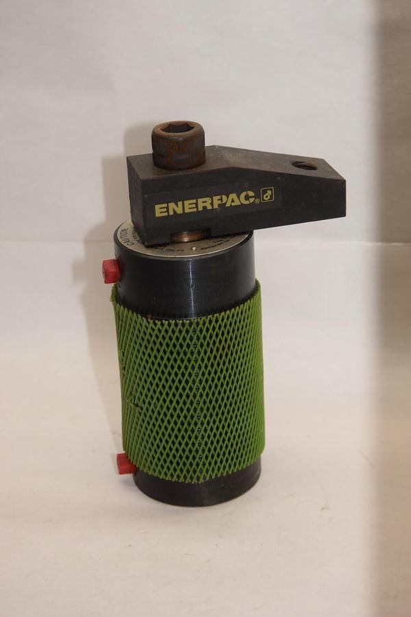 (New) ENERPAC RWL-33-OHOC HYDRAULIC  Clamp  RWL 33  RWL-33 0H0C cylinder