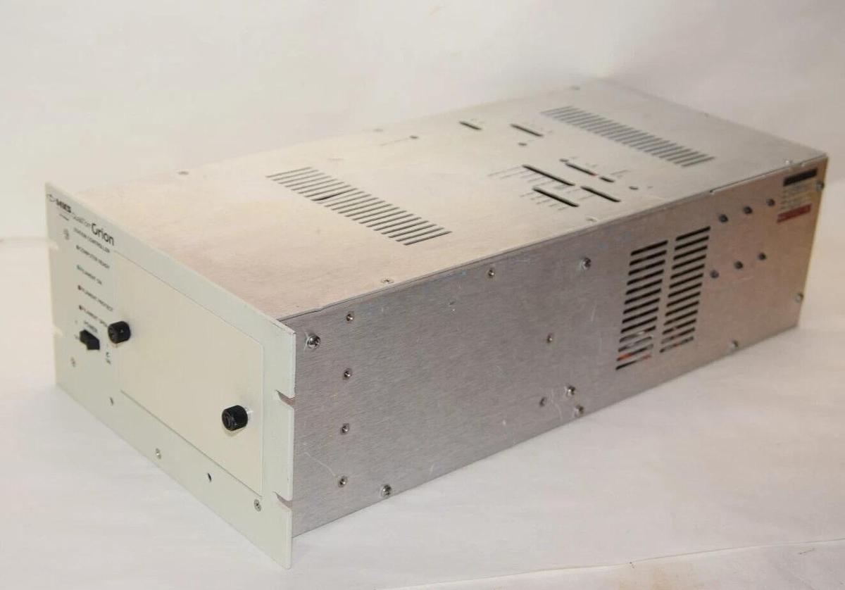 Used MKS Orion UTI QualiTorr Orion Station Controller 415820-G1