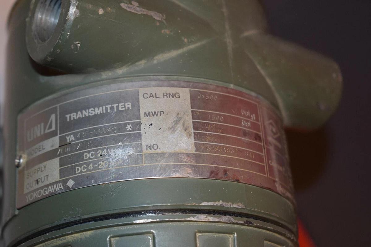 Used YOKOGAWA YA43F-SCS4/FMF1/TBS  YA43FSCS4FMF1TBS  Pressure Transmitter