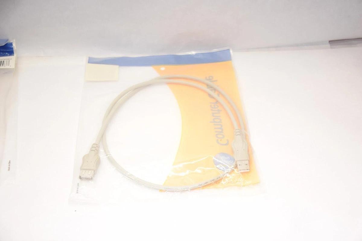 (NEW - Lot of 8) COMPUTER CABLE 621-03 USB 2.0 Male-A Female 3" Cable