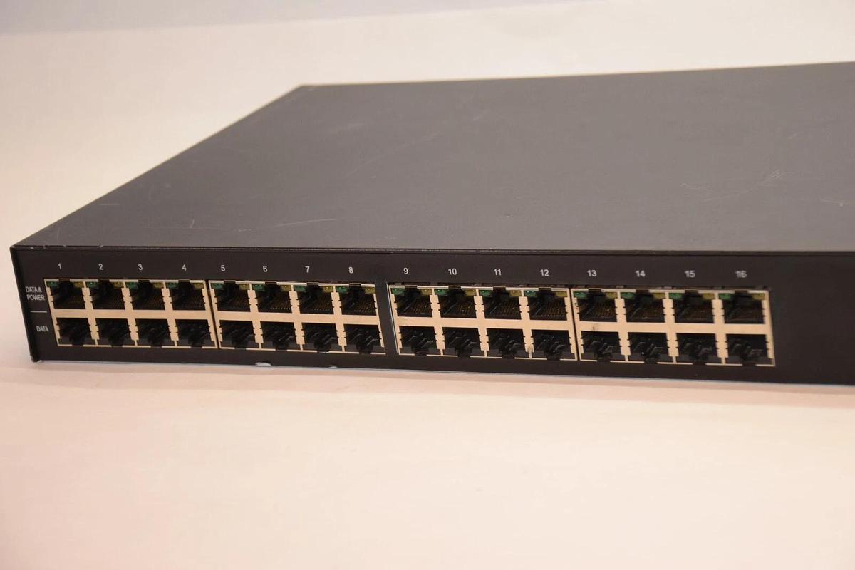 Used BLACK BOX LPJ016A-F 16-Port Gigabit Injector