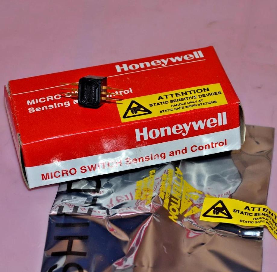 Honeywell Micro Switch  40PC250G1A SQA4588   NEW