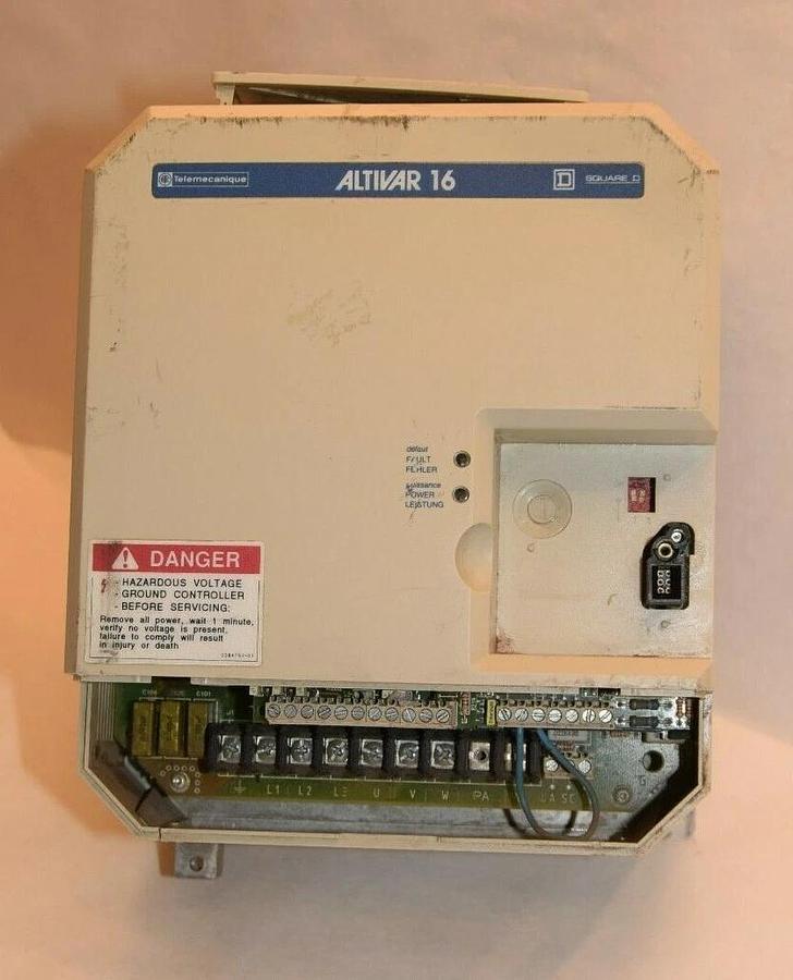 Used SQUARE D ATV16U54N4 4hp 3kW 400/500V 3Phase 9.2/7.9A AC Drive