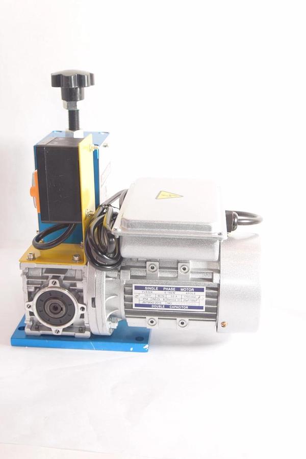 SPECSTAR VH638 110V 60Hz 3.0A 4Pole Automatic Wire Stripping Machine striper NEW