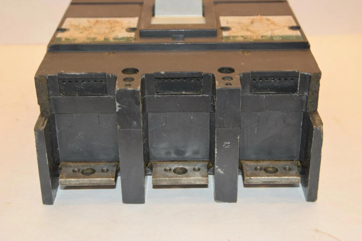 Used GE General Electric Circuit Breaker TJJ436400  ?, 400A 400 Amp A 600VAC 3 Pole