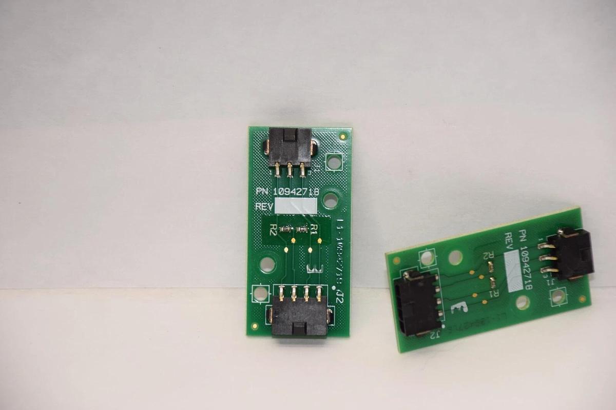 Used (Lot of 2) FP 10942718 , E204460 , CV_11265315 Circuit Board Card