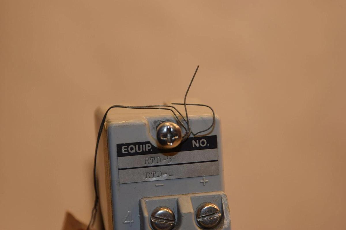 (NEW) FOXBORO 2AI-N2V 2AIN2V RTD-5 RTD-1 Voltage Converter